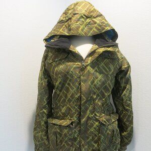 Oakley Men's Ski & Snow Army Green Jacket Size Medium Front pocket details